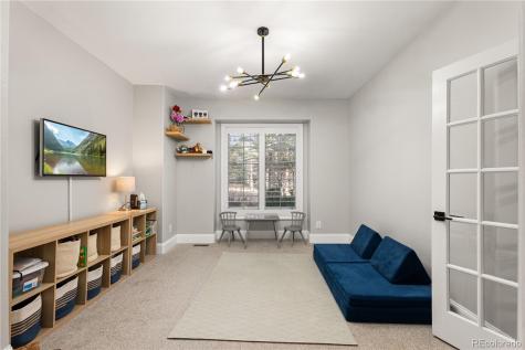 50 Long Bow Circle Monument CO 80132