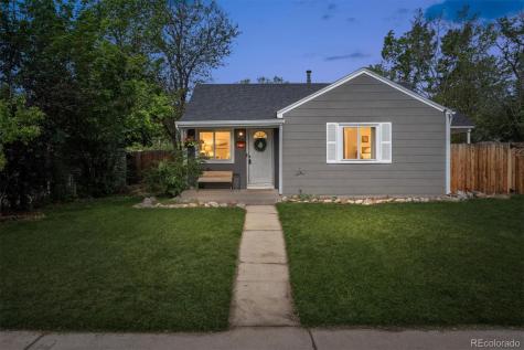 915 Newark Street Aurora CO 80010
