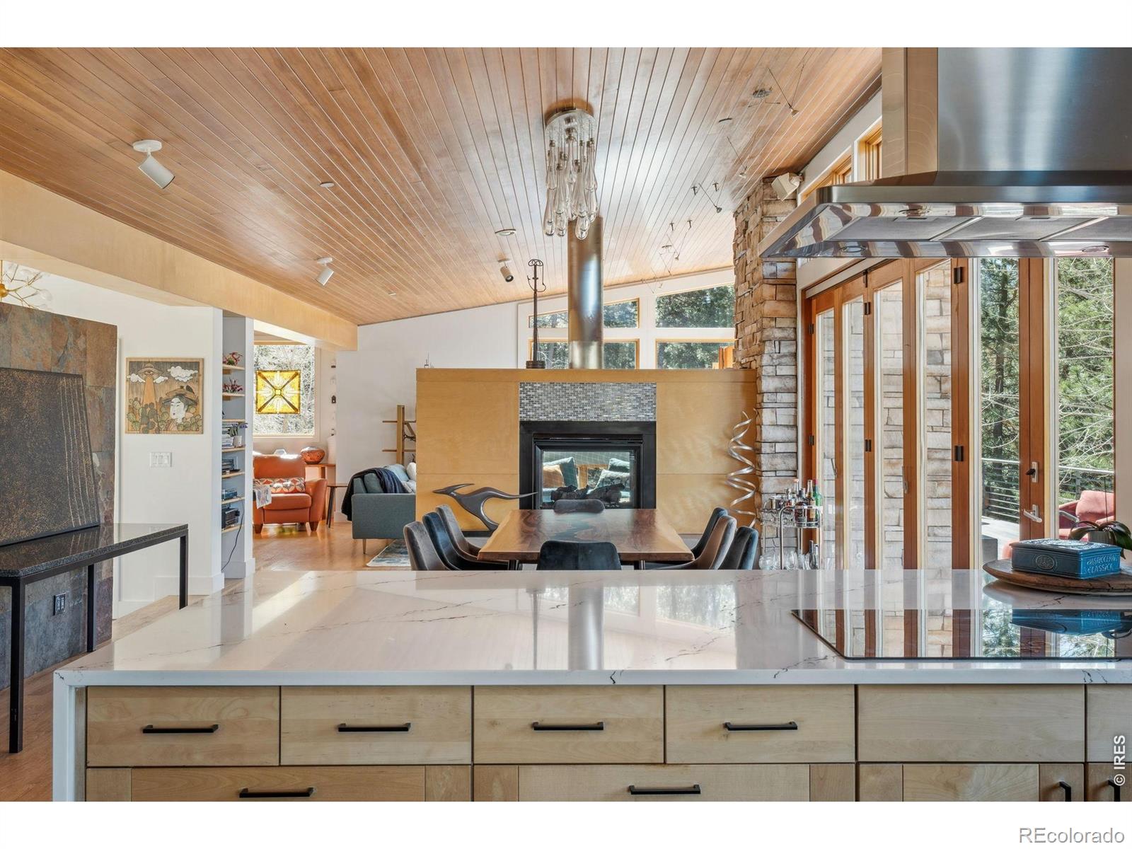 1127 Valley Lane Boulder CO 80302