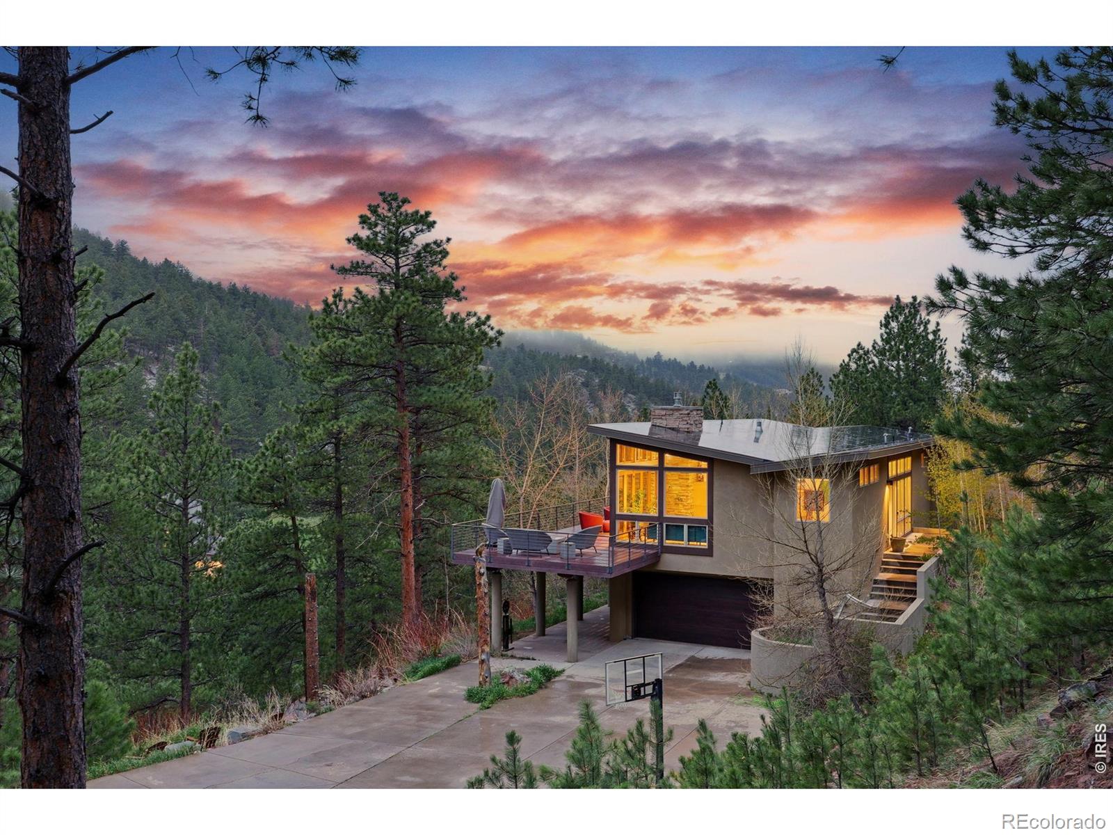 1127 Valley Lane Boulder CO 80302