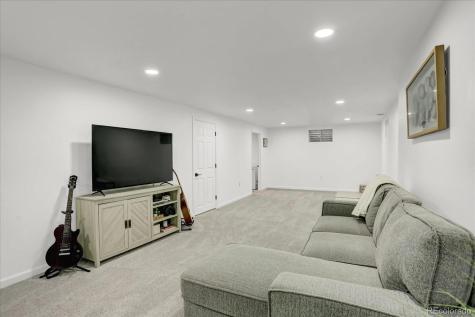 1894 S Reed Street Lakewood CO 80232
