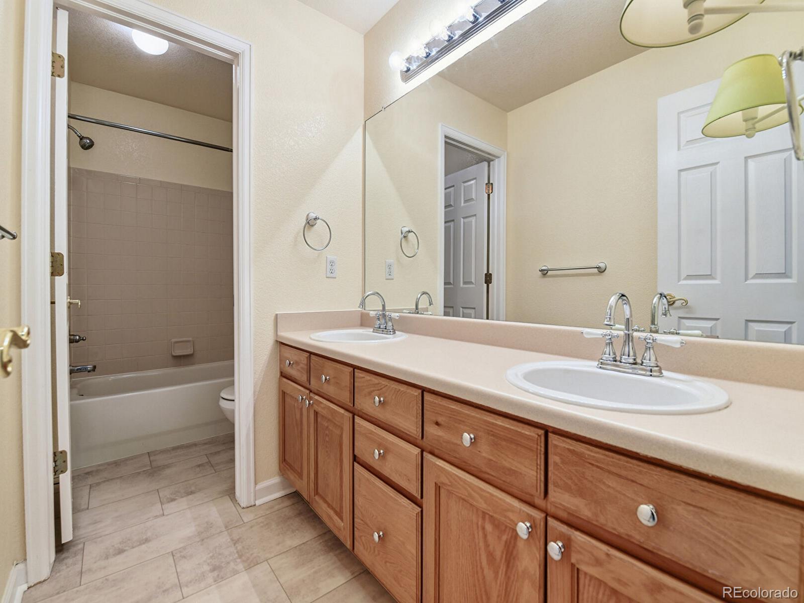 10584 Cliffrose Way Highlands Ranch CO 80130