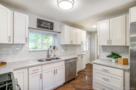 263 N 10th Avenue Brighton CO 80601