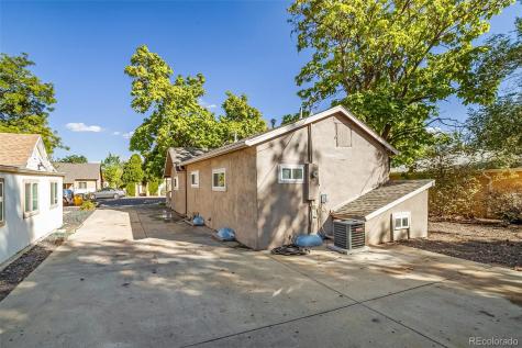 263 N 10th Avenue Brighton CO 80601