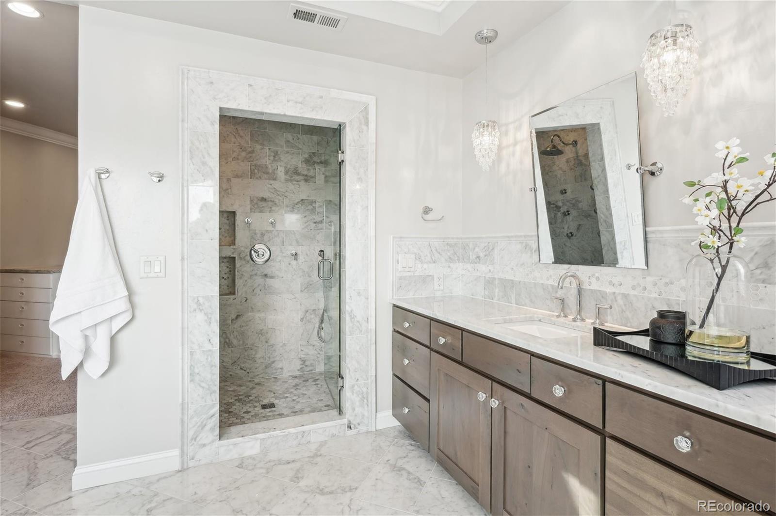 10 S Ivy Street Denver CO 80224