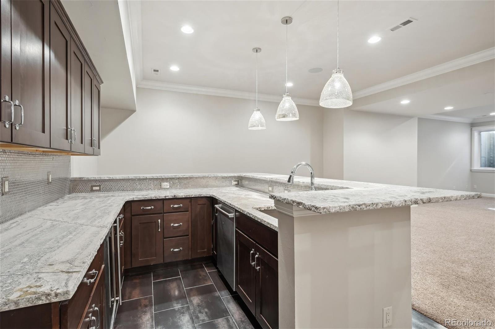 10 S Ivy Street Denver CO 80224