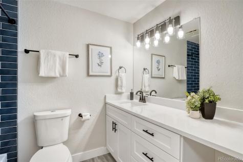 15195 E Bails Place Aurora CO 80012