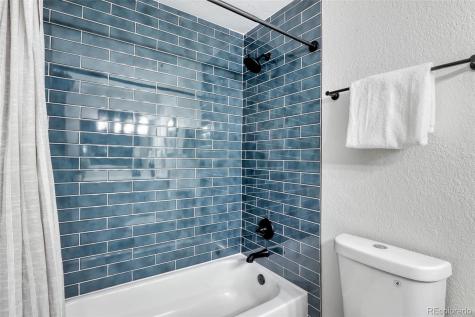 15195 E Bails Place Aurora CO 80012