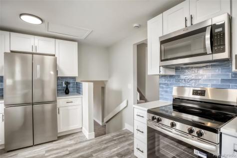 15195 E Bails Place Aurora CO 80012