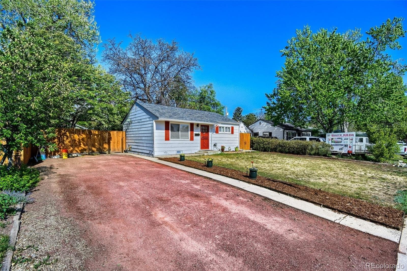 2365 S Julian Street Denver CO 80219