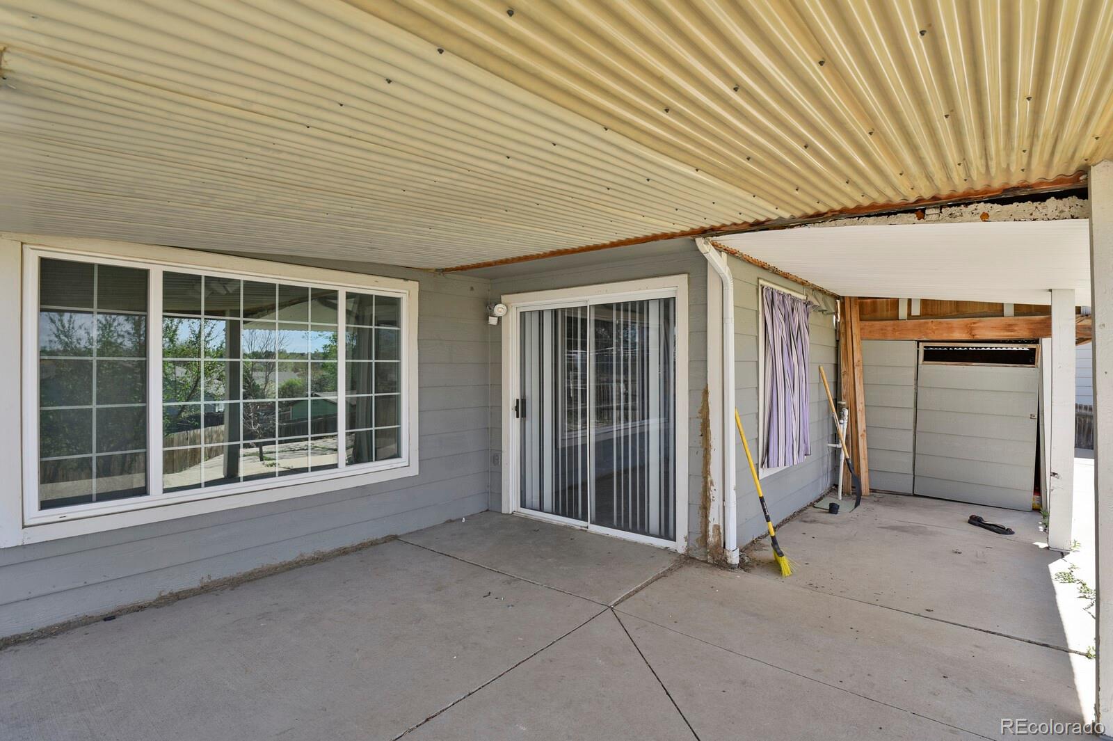 4637 S Flanders Way Centennial CO 80015