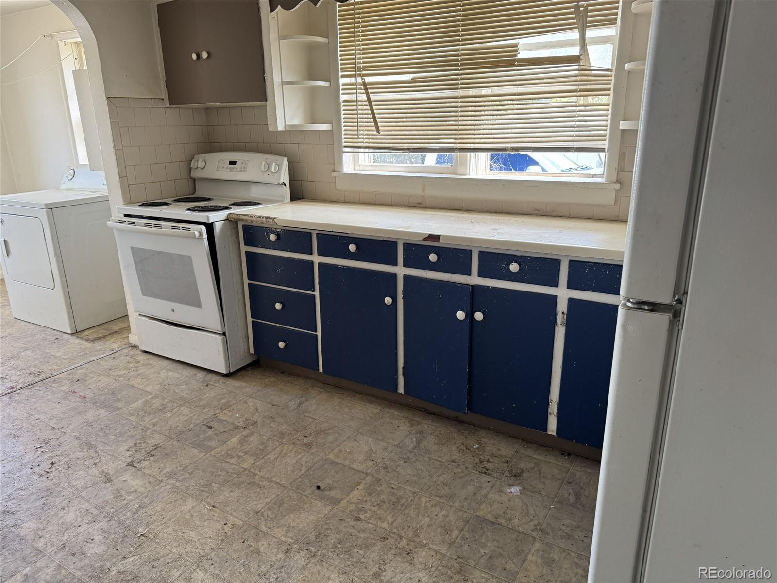 141 E Bromley Lane Brighton CO 80601