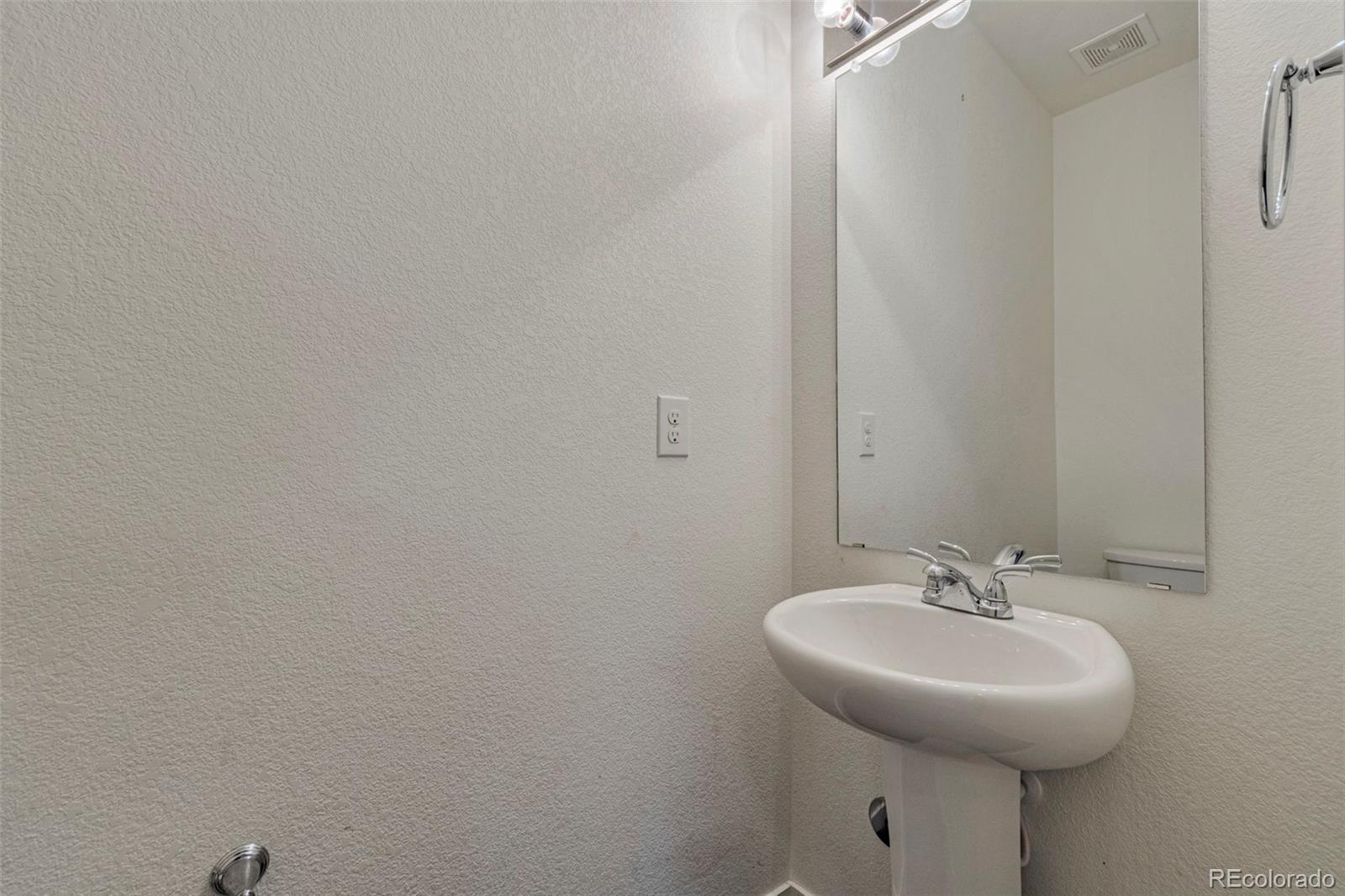 5445 Danube Street Denver CO 80249