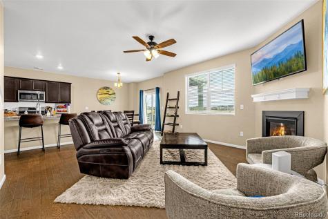 91 S Quantock Street Aurora CO 80018