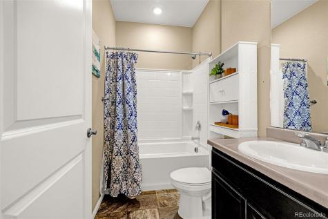 91 S Quantock Street Aurora CO 80018
