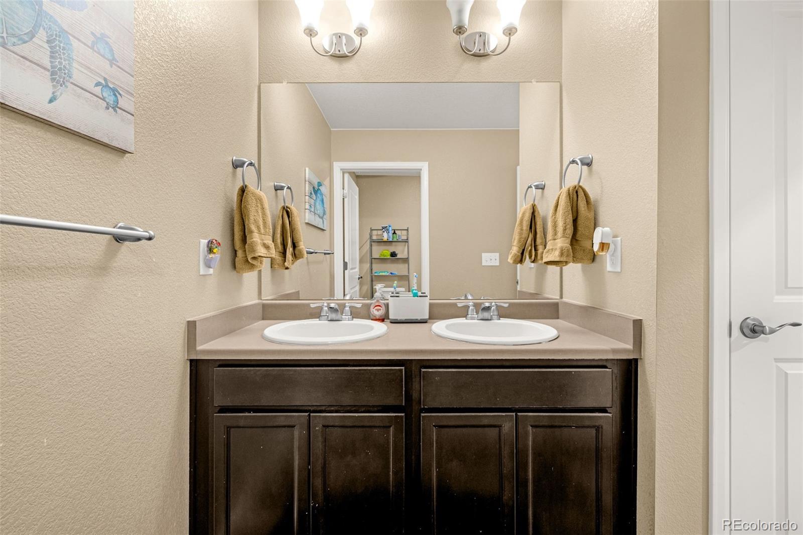91 S Quantock Street Aurora CO 80018