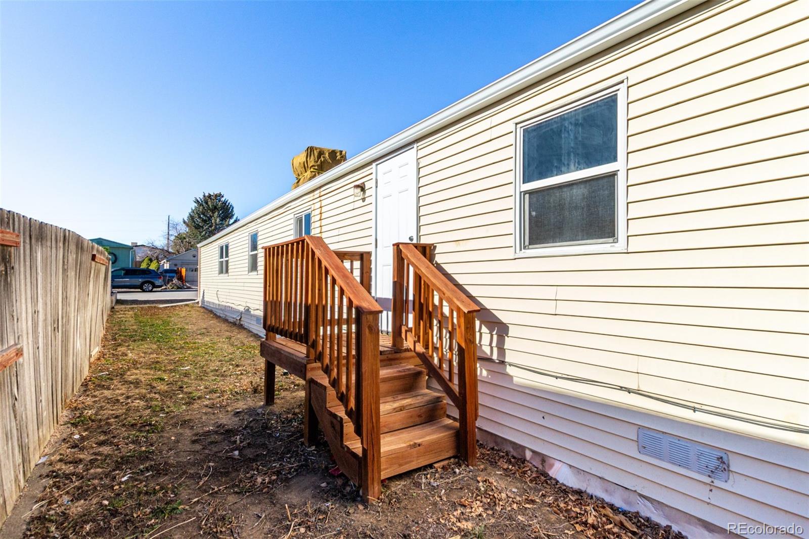 9116 Royal Federal Heights CO 80260