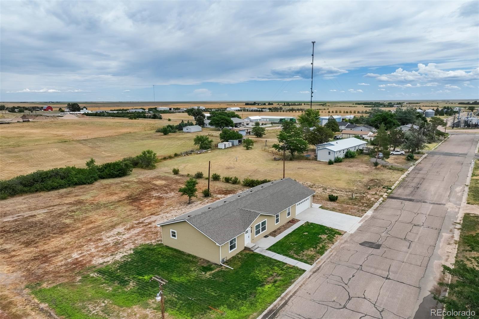 304 E 8th Street Flagler CO 80815