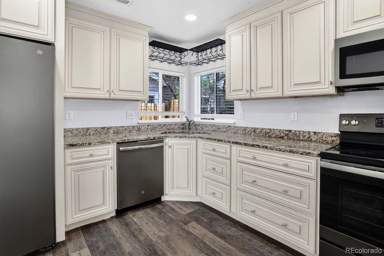 825 Havana Street Aurora CO 80010