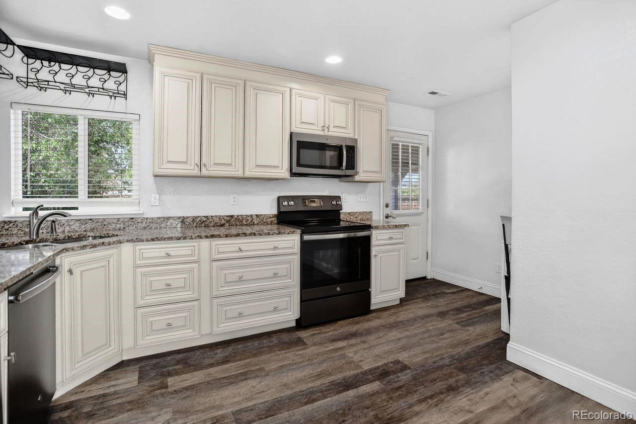 825 Havana Street Aurora CO 80010