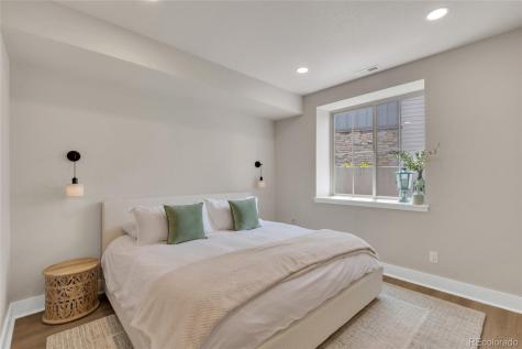 10401 Maplebrook Way Highlands Ranch CO 80126