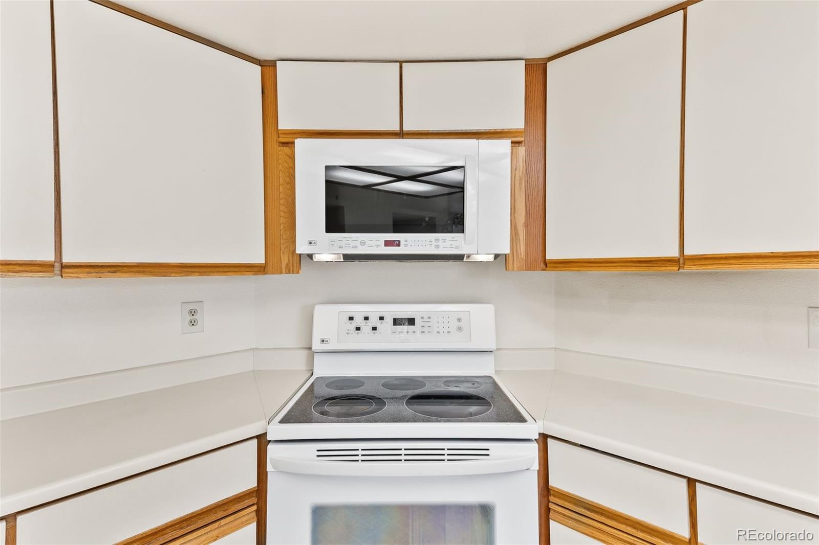 11303 E Warren Avenue Aurora CO 80014