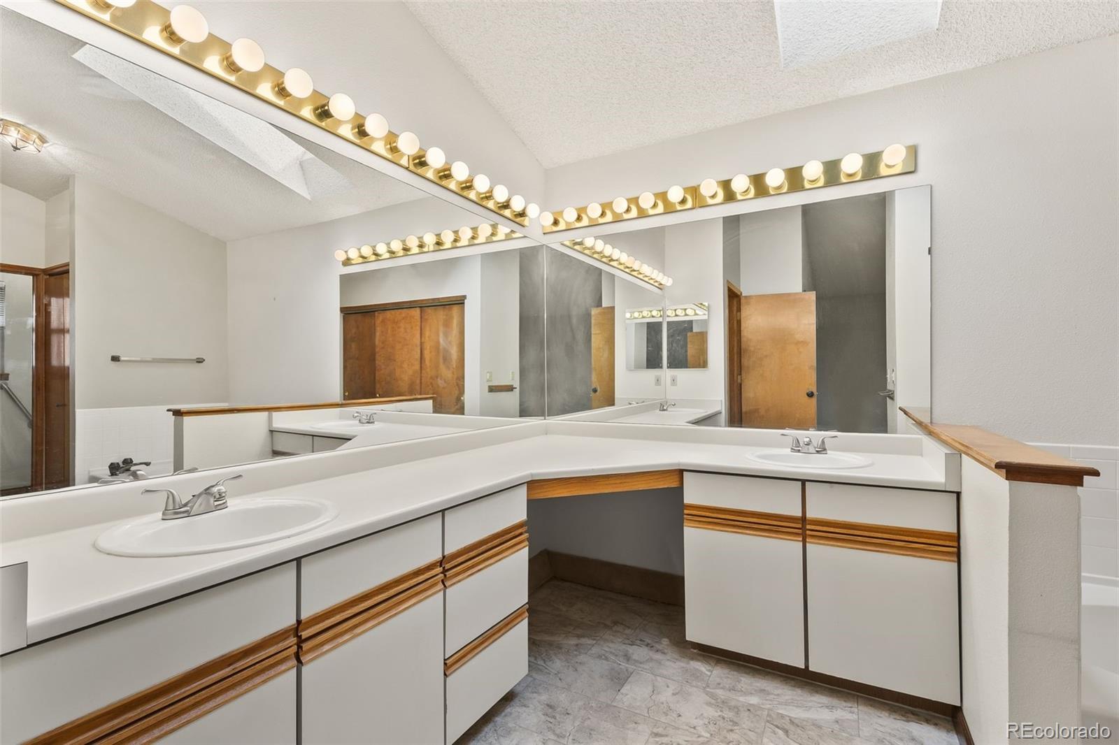 11303 E Warren Avenue Aurora CO 80014