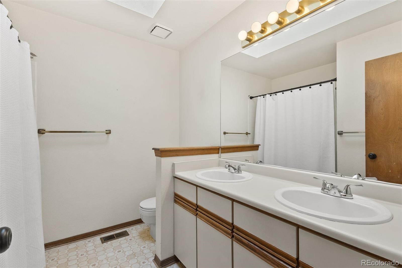 11303 E Warren Avenue Aurora CO 80014