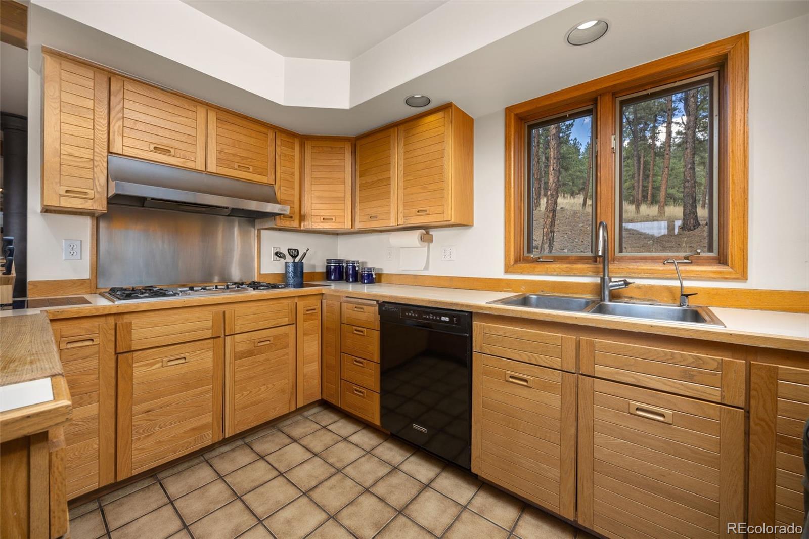 99 Arroyo Chico Boulder CO 80302