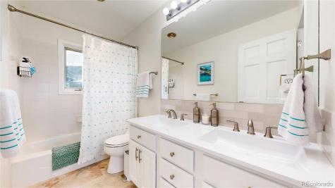 10886 Pheasant Run Littleton CO 80125