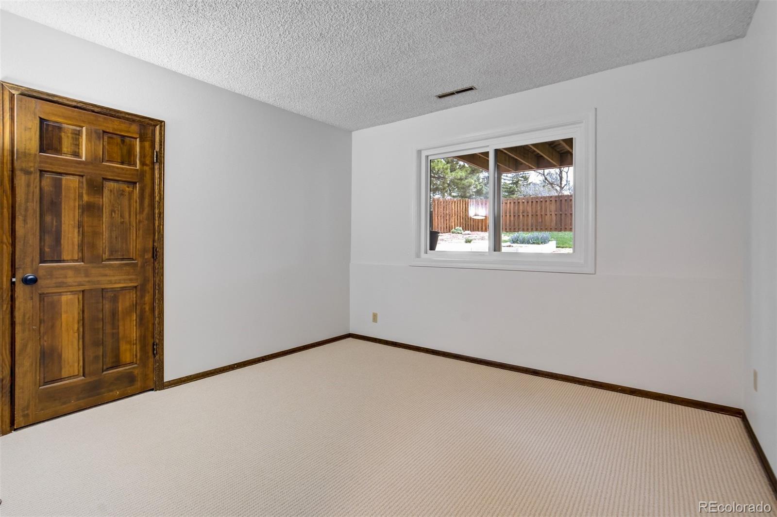 2832 Country Club Circle Colorado Springs CO 80909