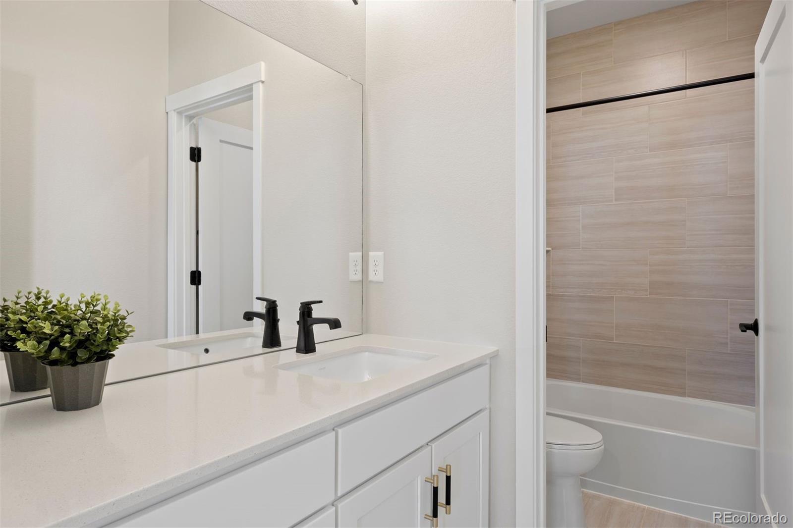 7032 Fireside Way Castle Rock CO 80108