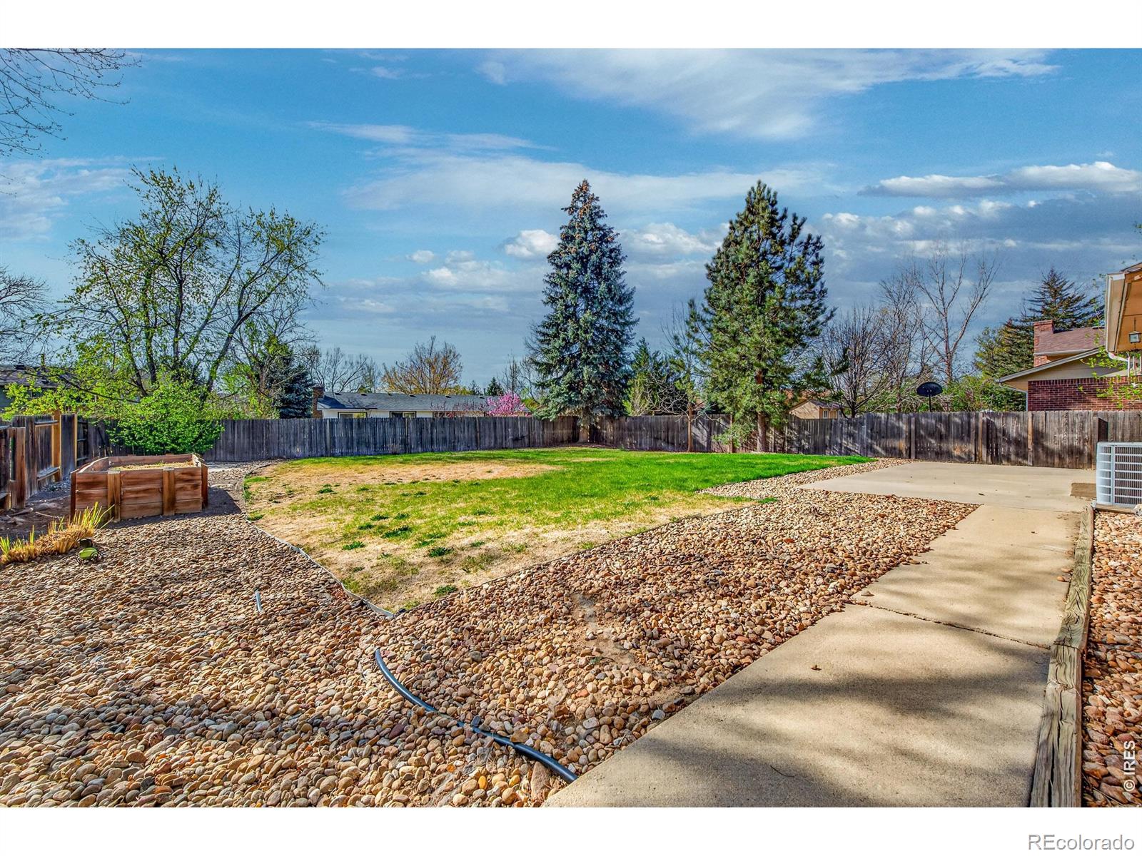 1432 S Bowen Street Longmont CO 80501