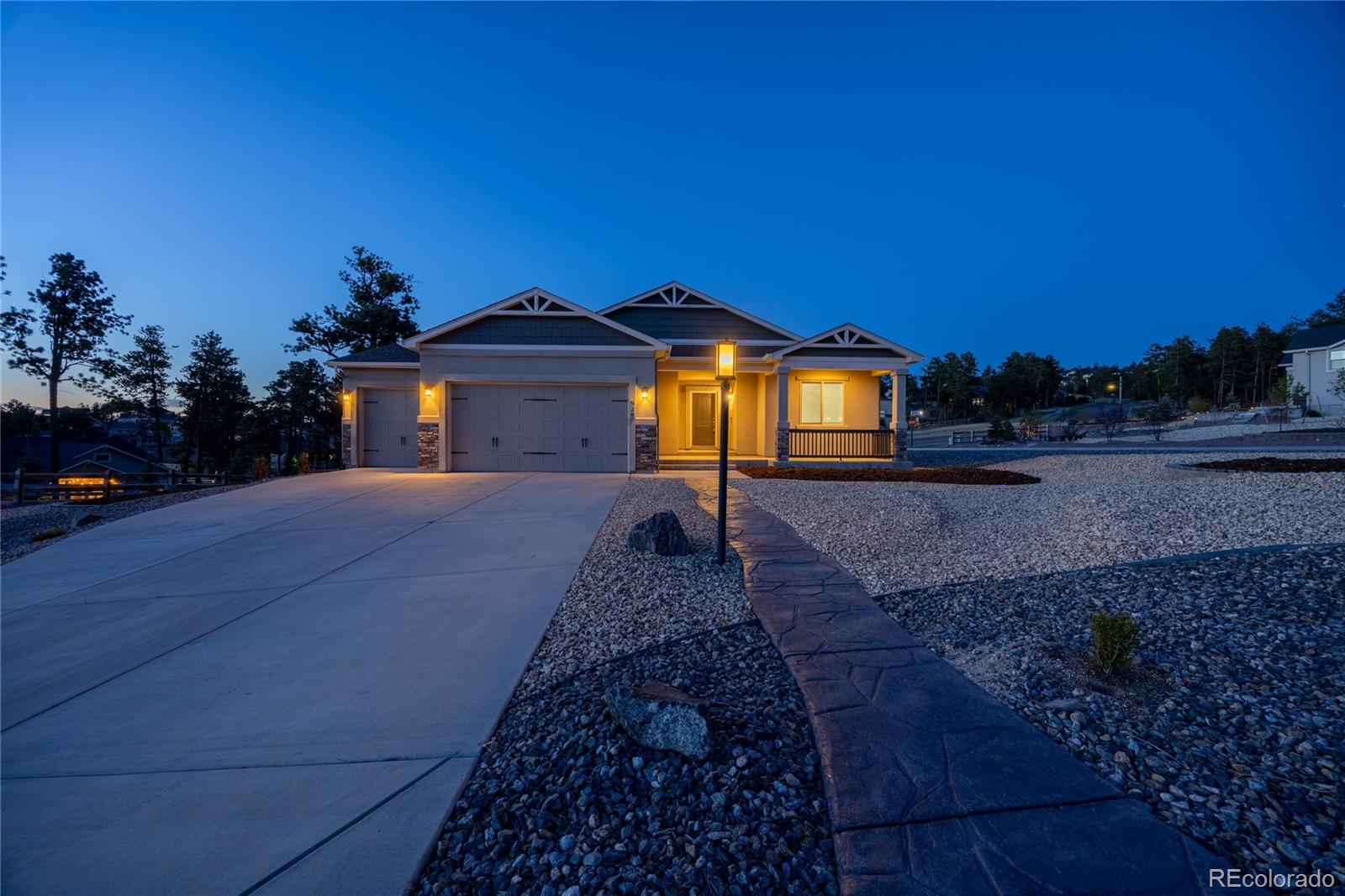 928 Graywoods Terrace Monument CO 80132
