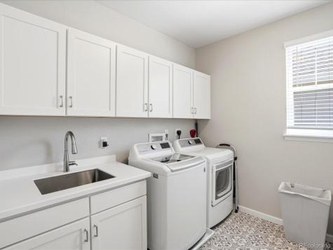 7064 S Vandriver Court Aurora CO 80016