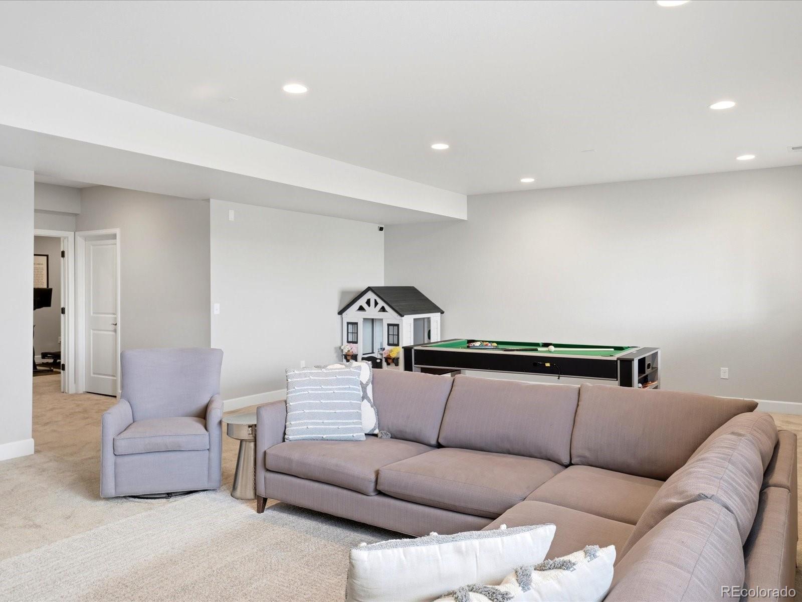 7064 S Vandriver Court Aurora CO 80016