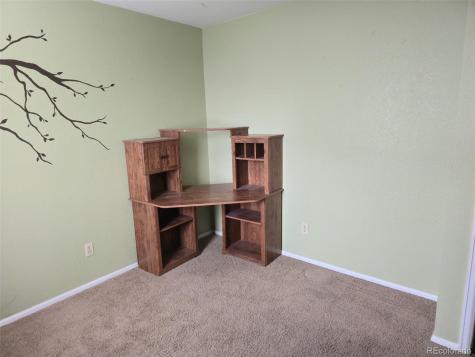 1914 Ensenada Court Aurora CO 80011