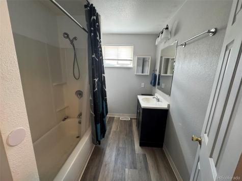 1914 Ensenada Court Aurora CO 80011