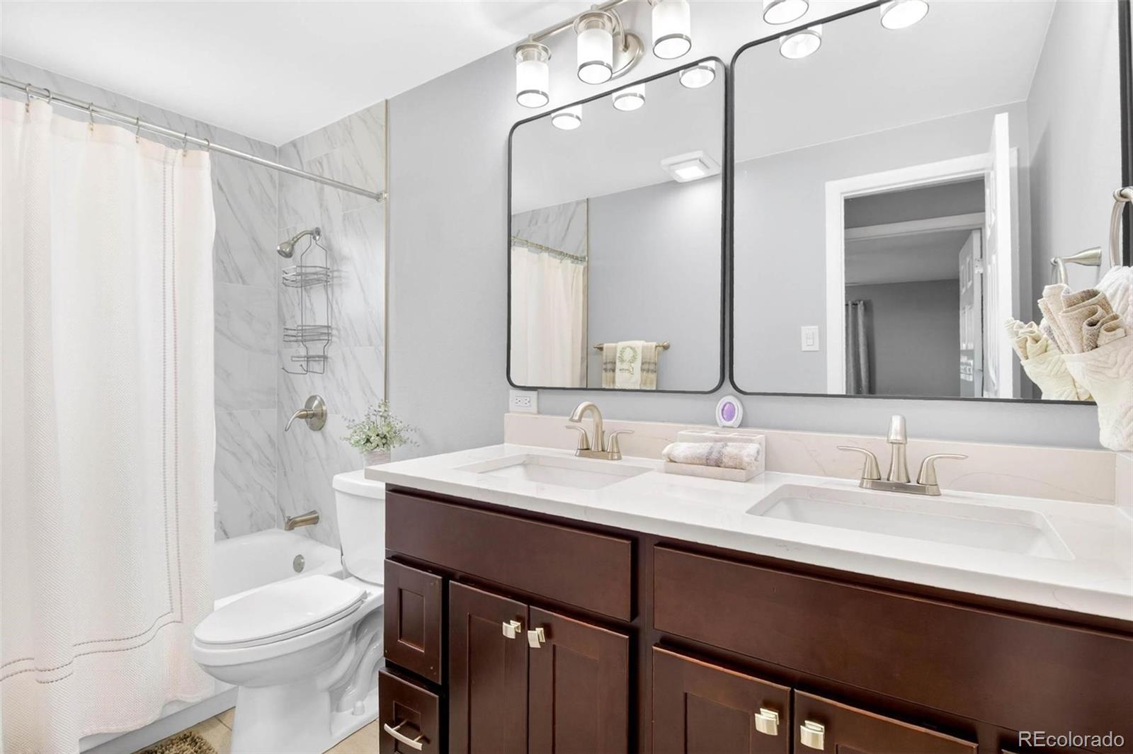 683 Dawson Street Aurora CO 80011