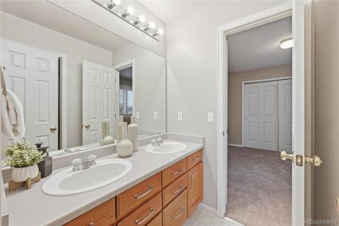 6449 S Jericho Way Centennial CO 80016