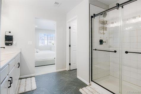 3856 N Fultondale Street Aurora CO 80019