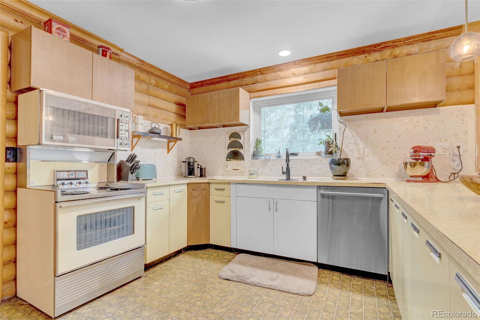 14601 S Elk Creek Road Pine CO 80470