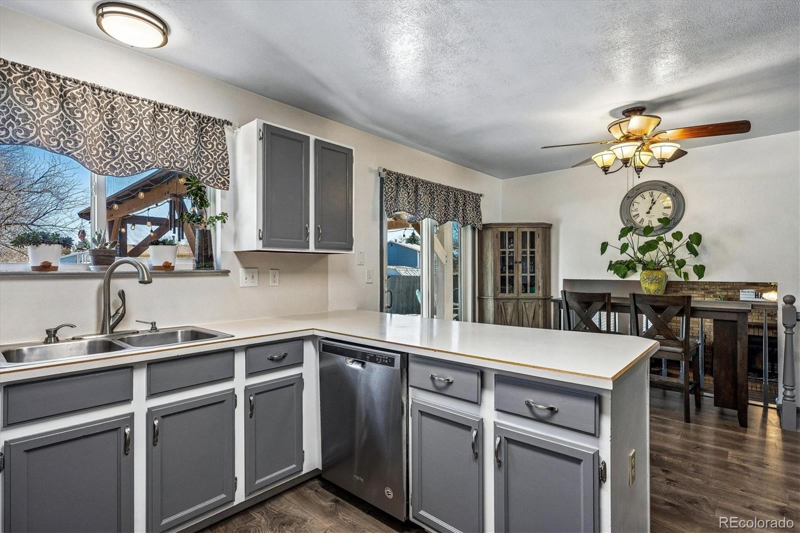4376 S Argonne Way Aurora CO 80015