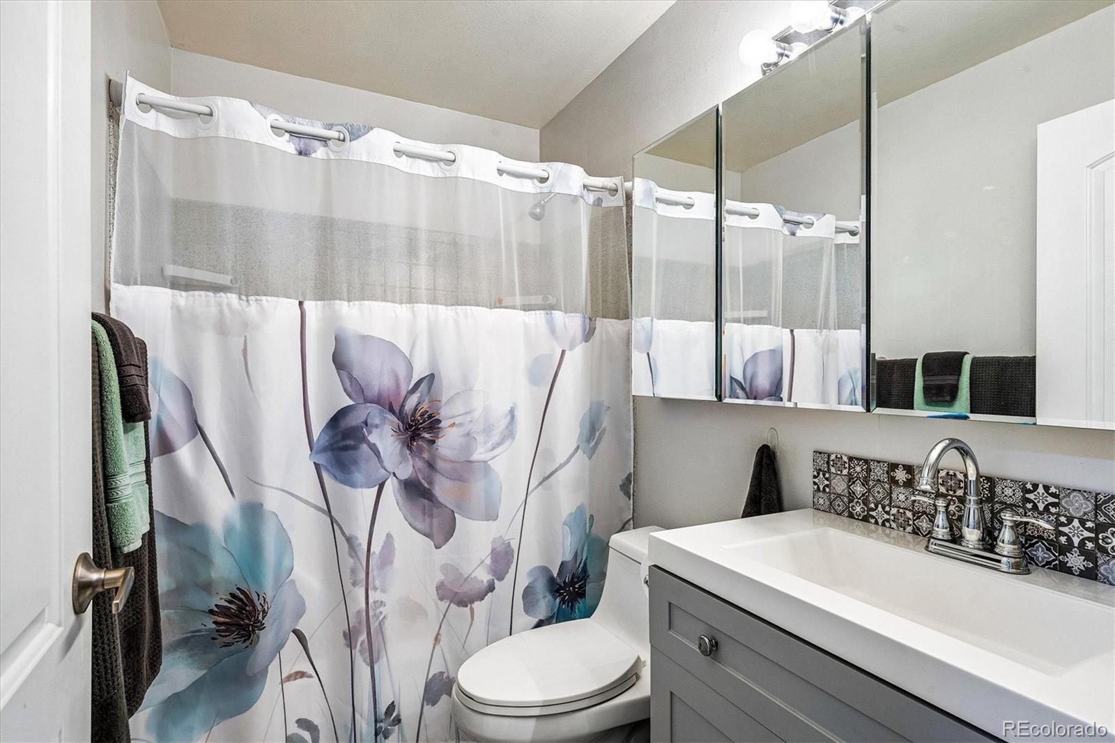 4376 S Argonne Way Aurora CO 80015