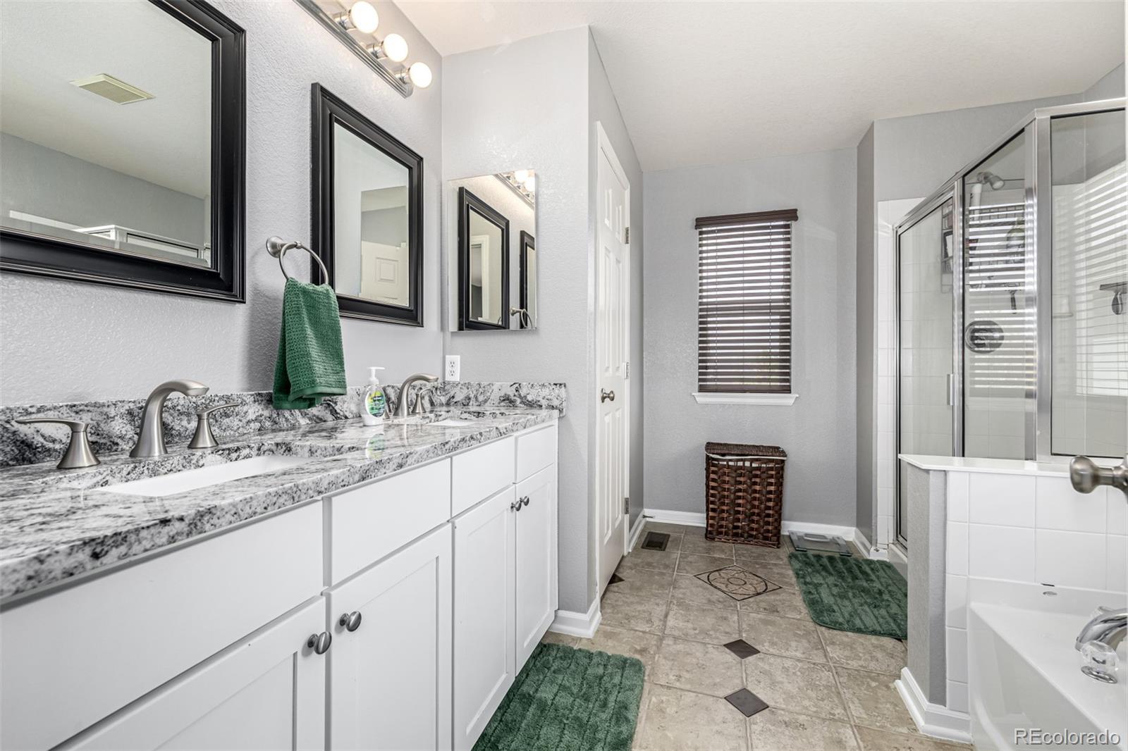 1305 S Biloxi Court Aurora CO 80018