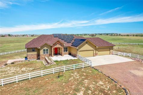 34511 E 10th Drive Watkins CO 80137
