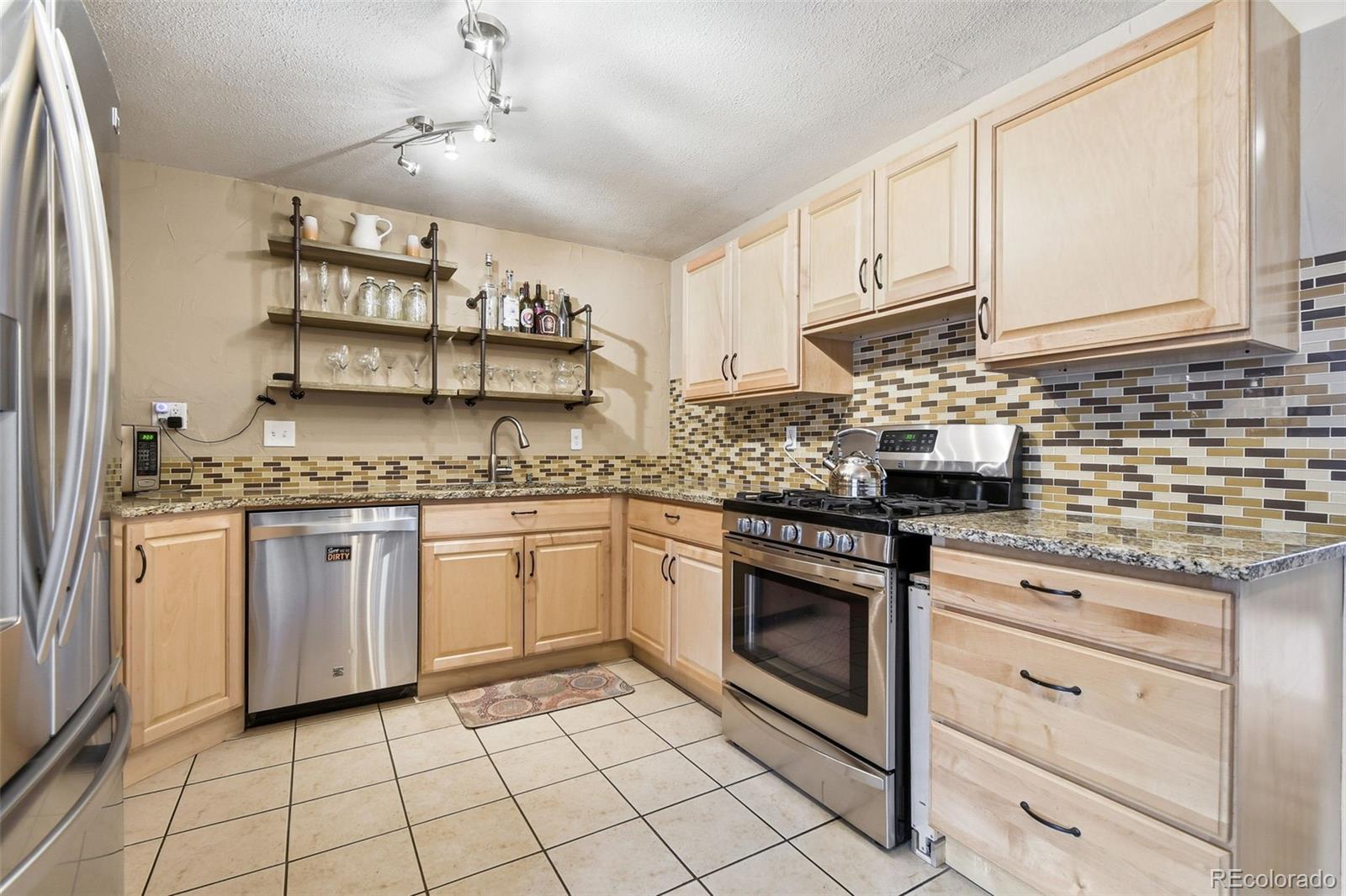 6663 S Washington Street Centennial CO 80121
