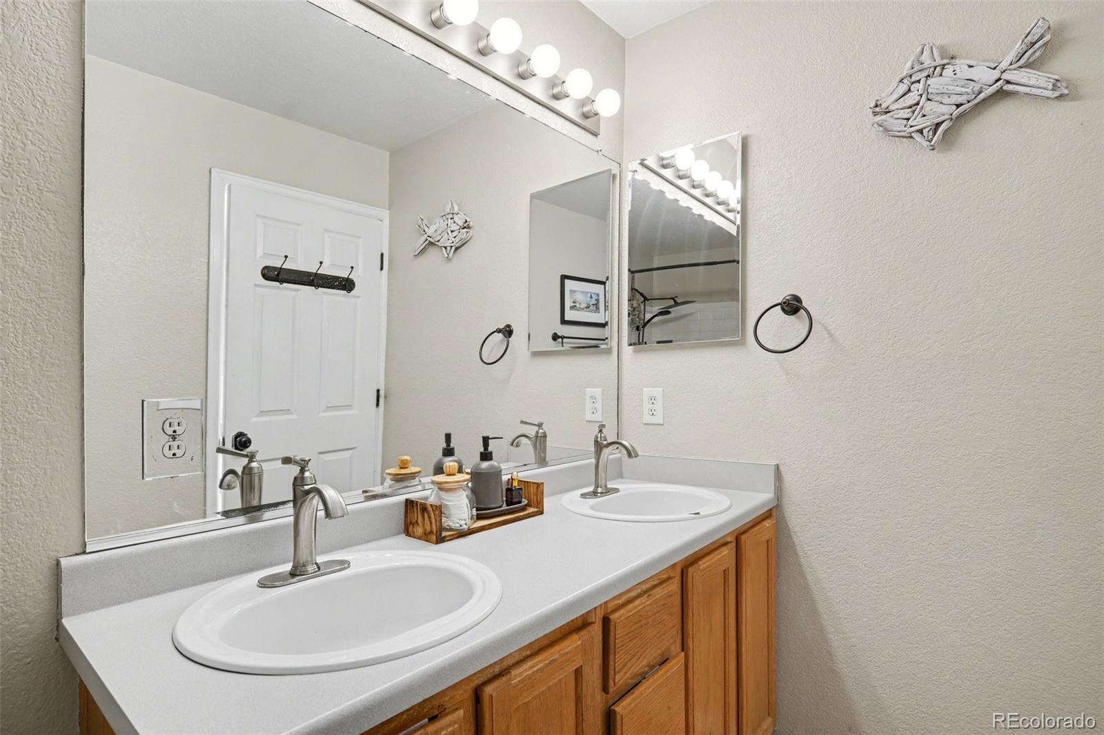 4029 Orleans Street Denver CO 80249