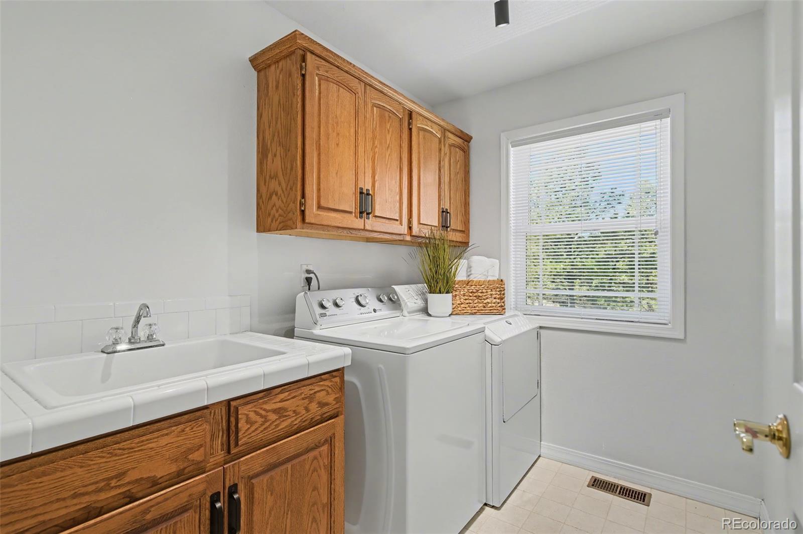 635 E Kings Deer Point Monument CO 80132