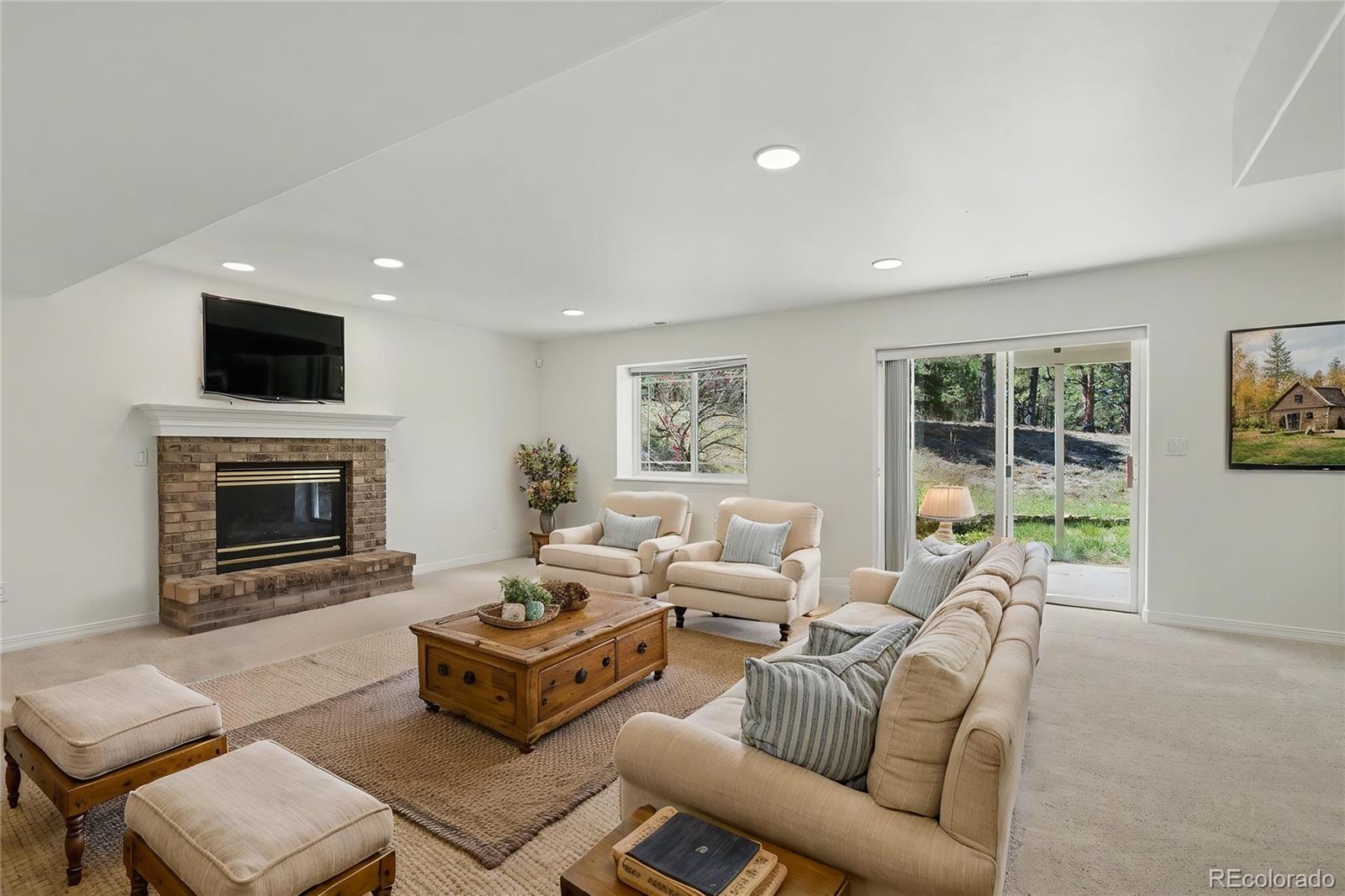 635 E Kings Deer Point Monument CO 80132